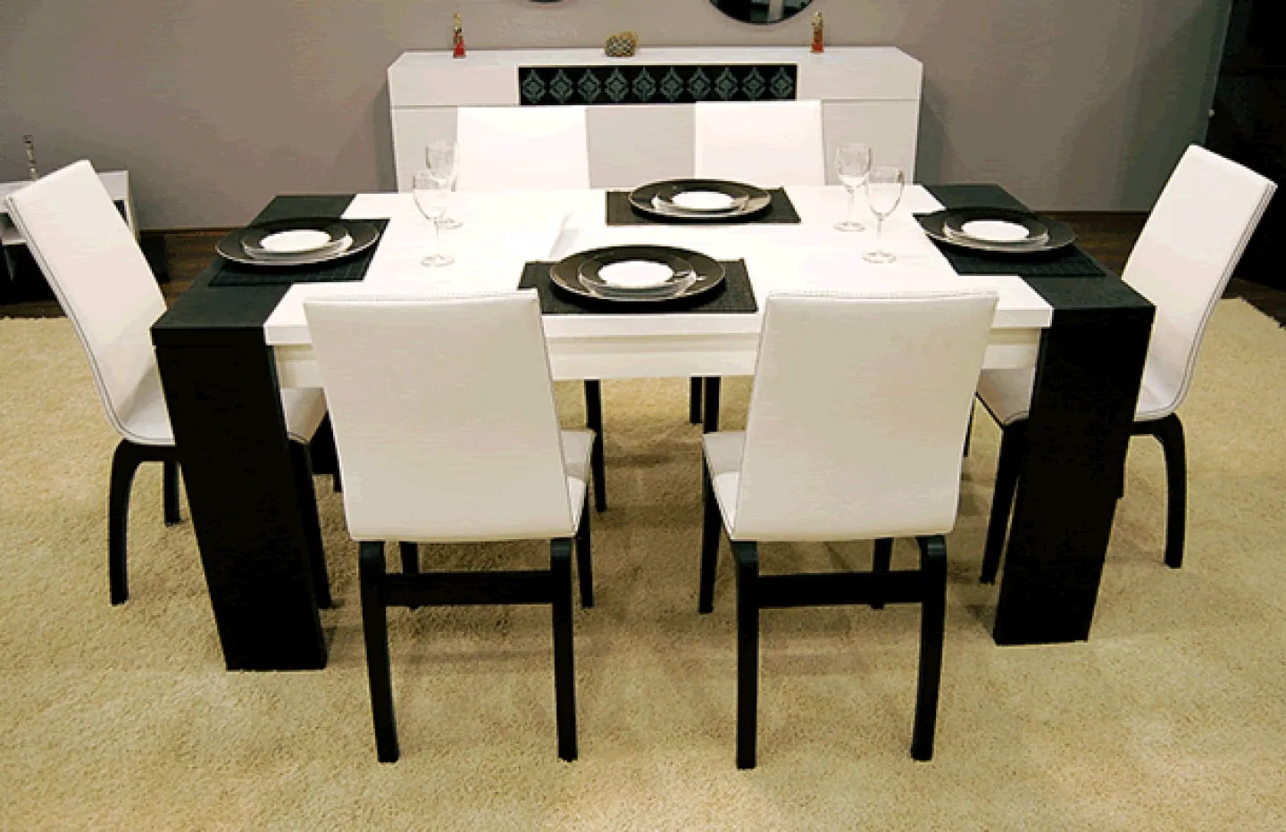broyhill dining room furniture