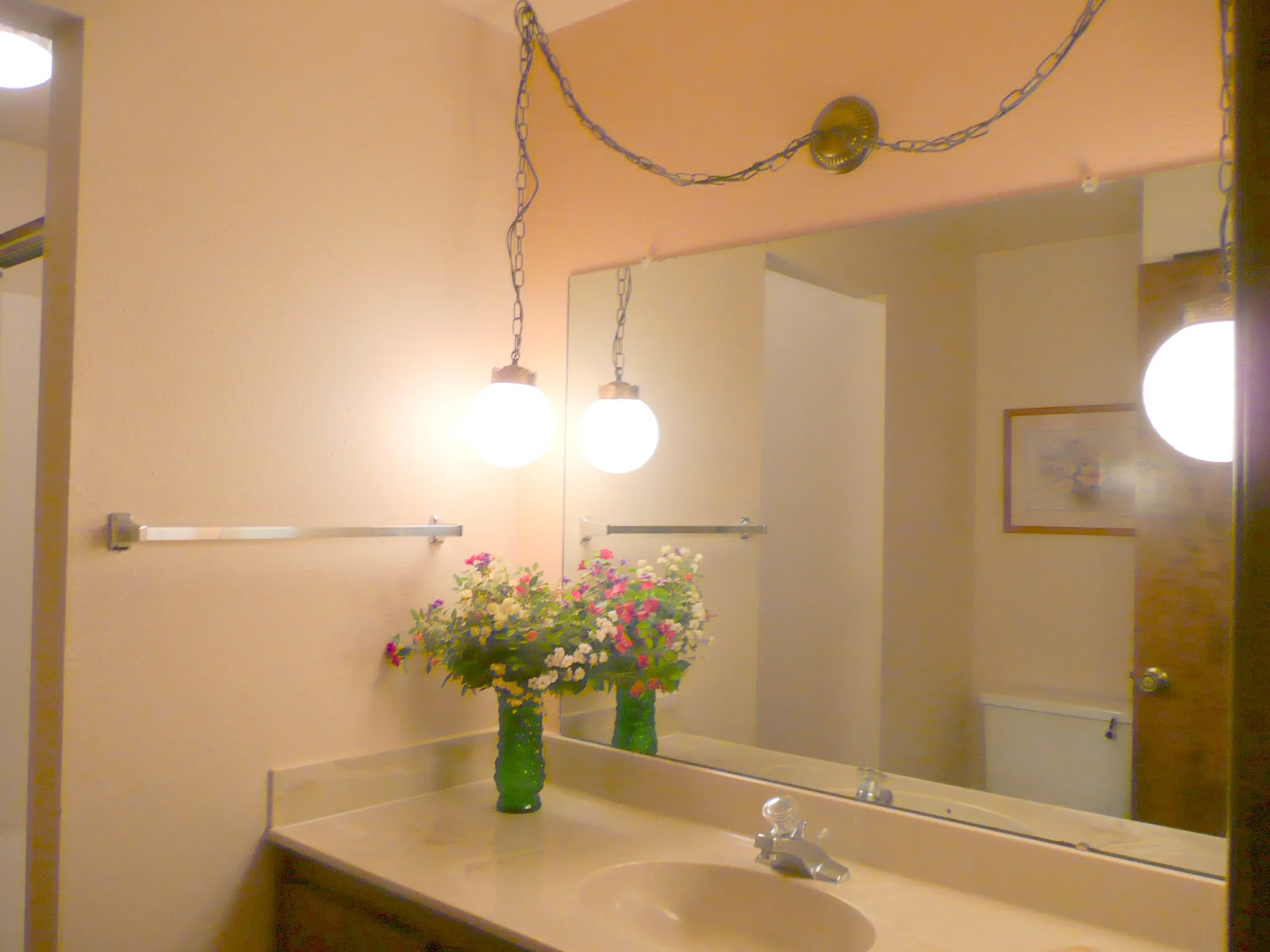 bronze bathroom light fixtures