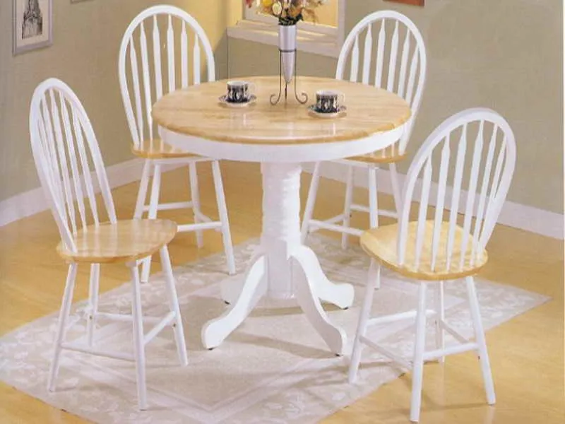 small kitchen table and chairs