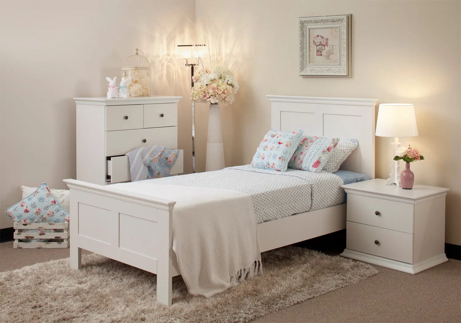 cream distressed bedroom furniture